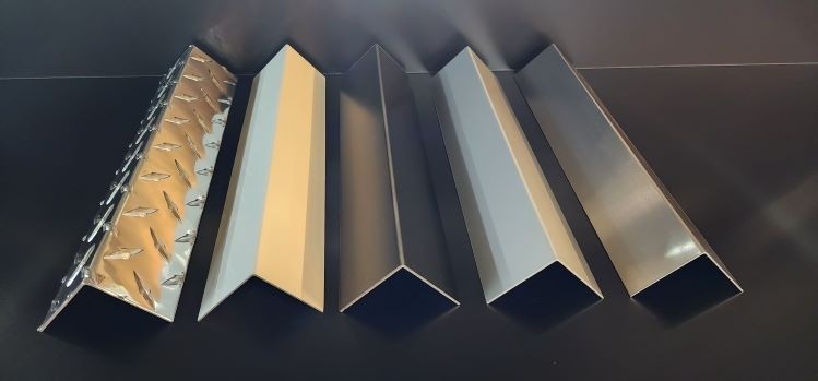 Aluminium sheeting for massa offensionis